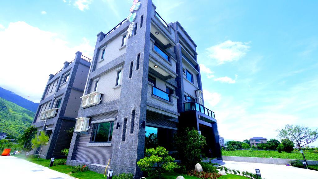 96 Coll Pig Hotel Цзянь Экстерьер фото