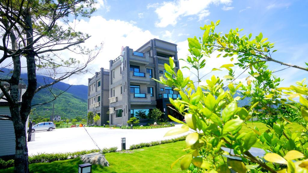 96 Coll Pig Hotel Цзянь Экстерьер фото