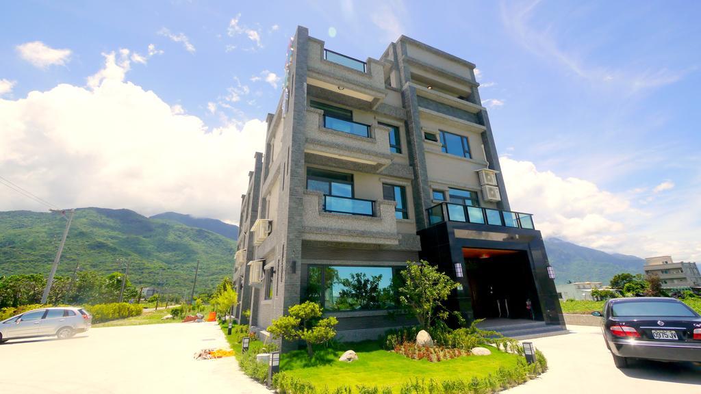 96 Coll Pig Hotel Цзянь Экстерьер фото
