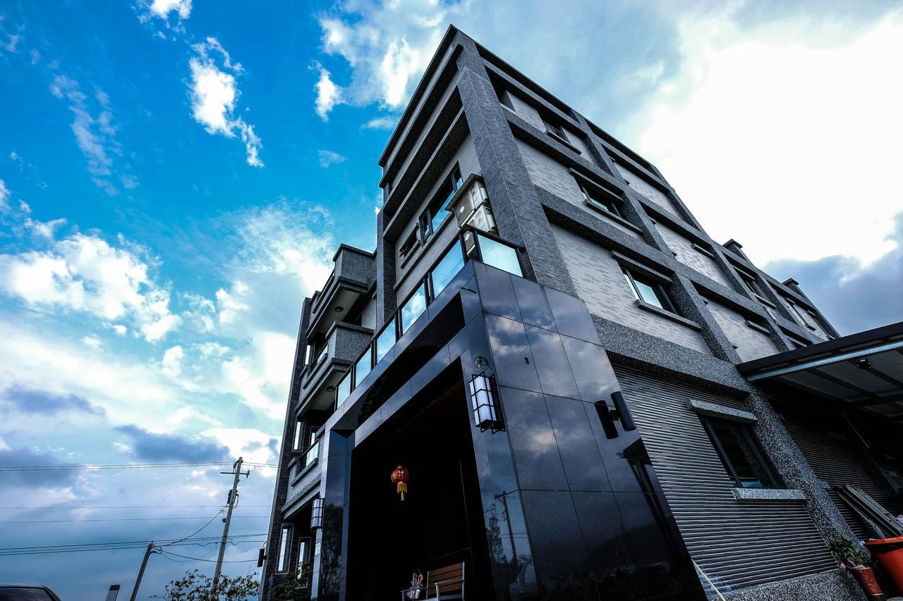 96 Coll Pig Hotel Цзянь Экстерьер фото
